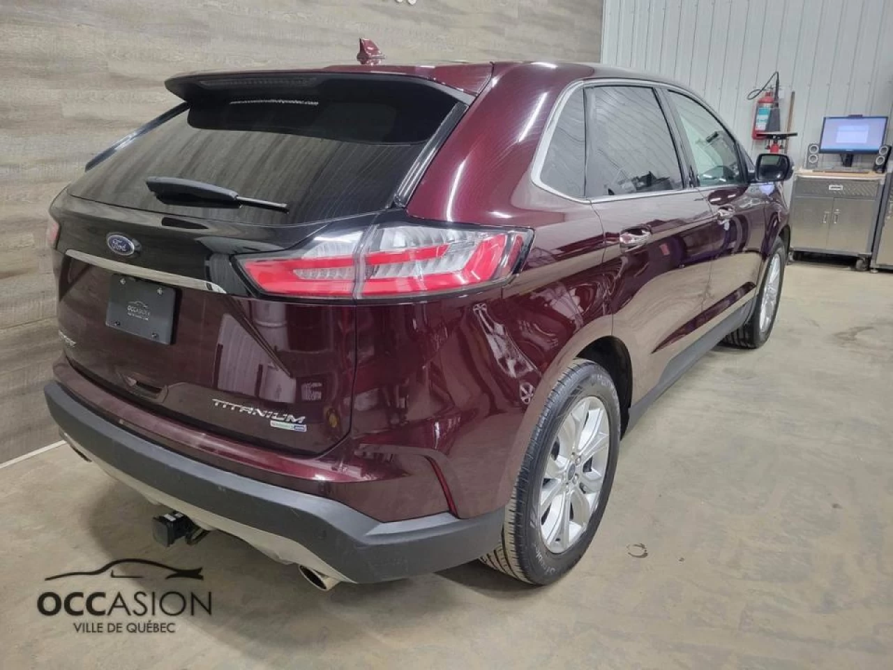 2020 Ford Edge Titanium AWD Image principale