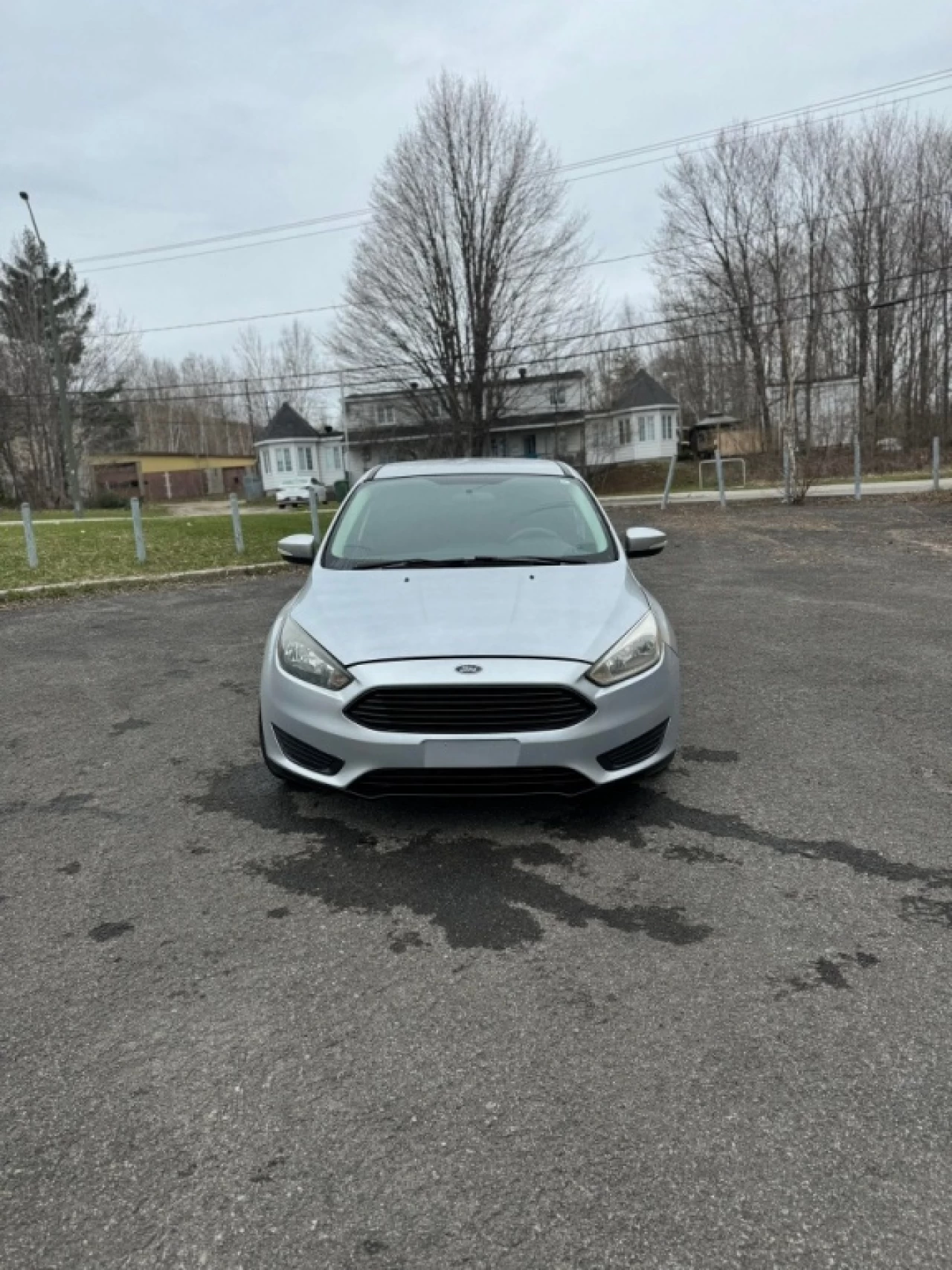 2016 Ford Focus SE Main Image