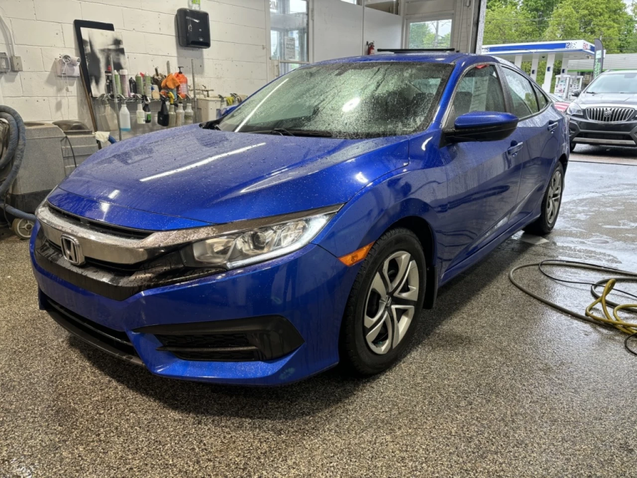 2017 Honda Civic LX Image principale