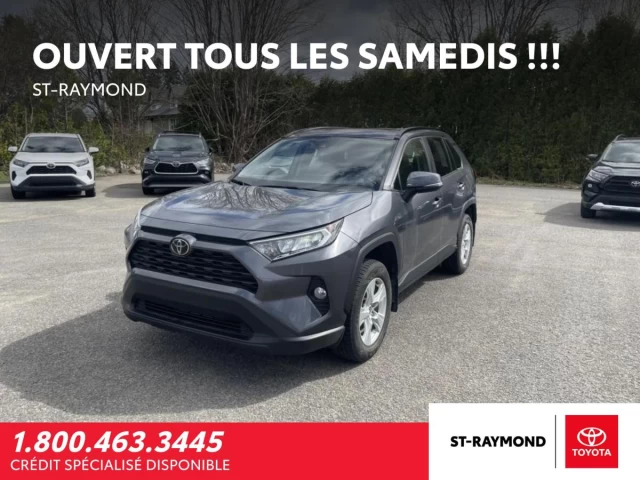 Toyota RAV4 XLE AWD 2021