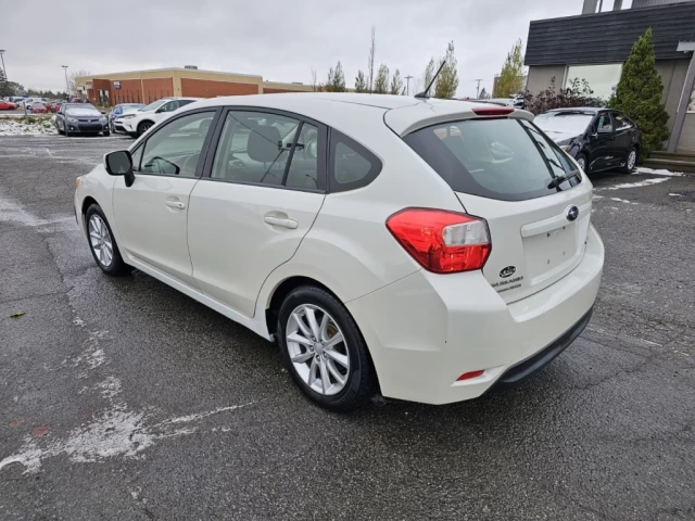 Subaru Impreza 2,0i avec groupe tourisme 2013