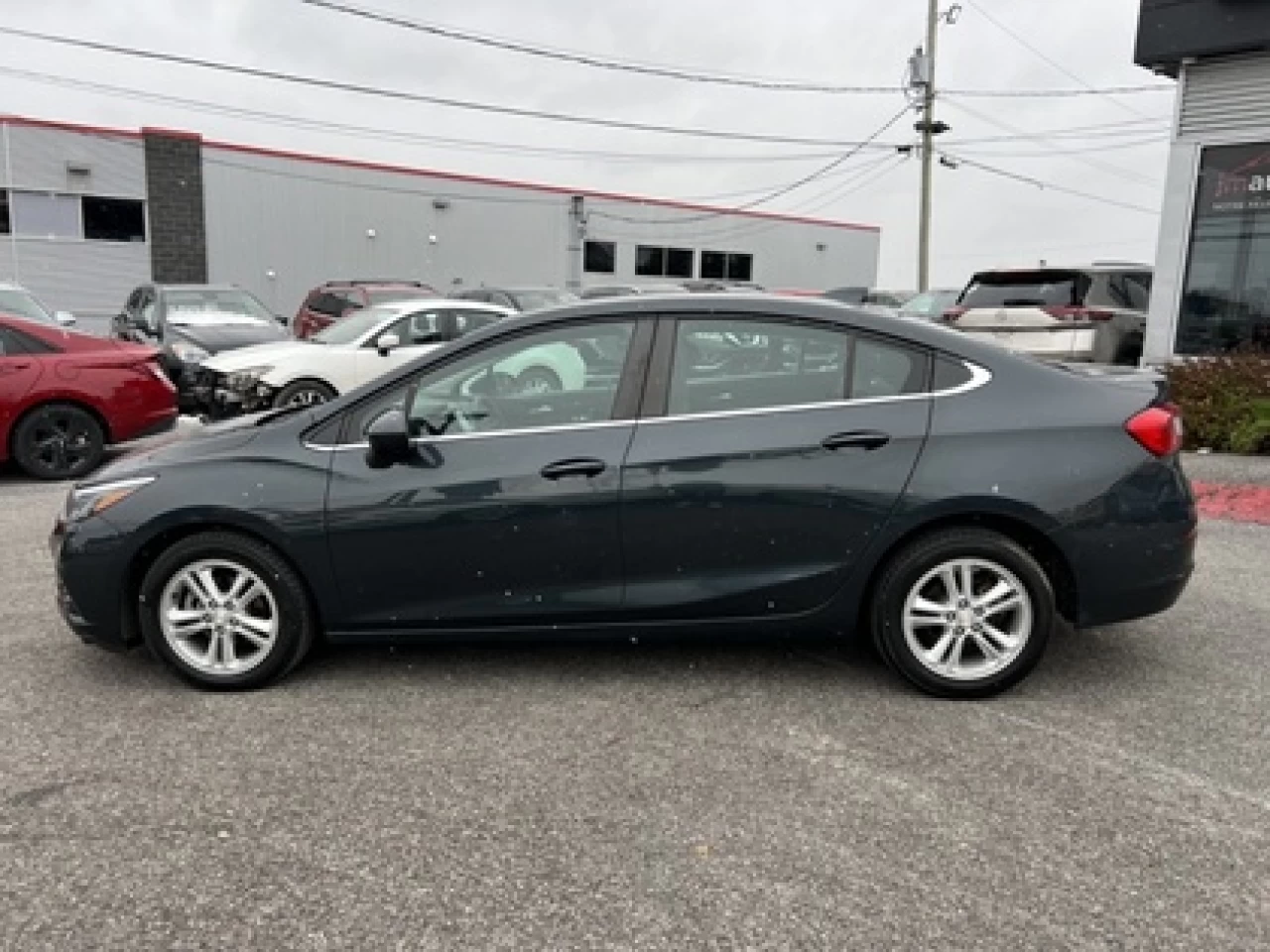 2018 Chevrolet Cruze LT Main Image