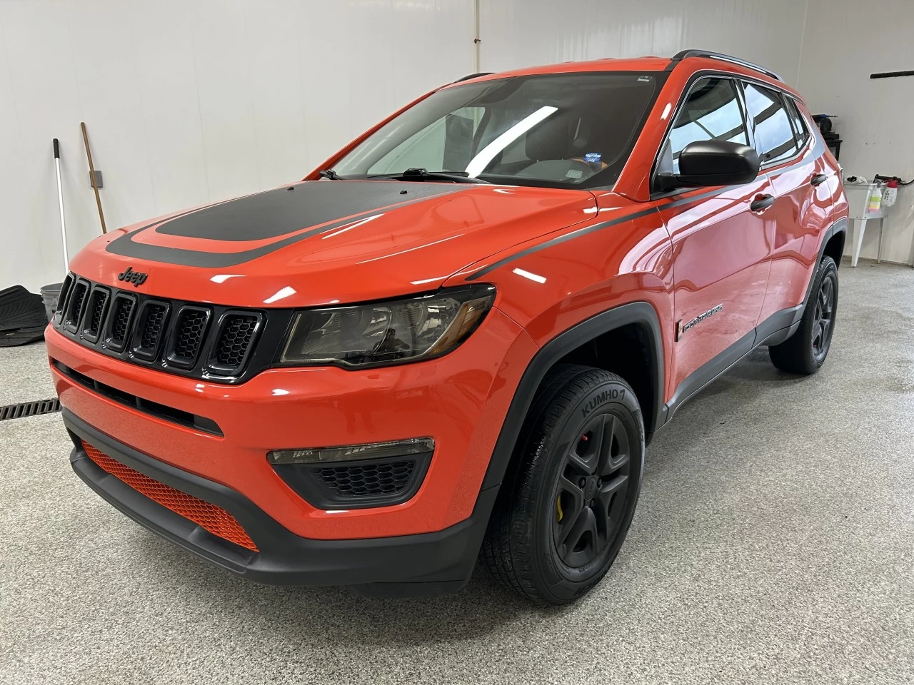 2018 Jeep Compass Sport Main Image