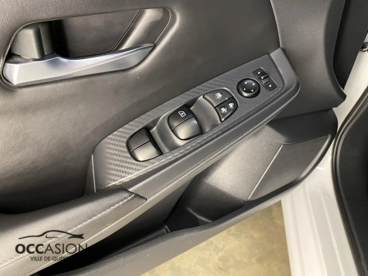 2020 Nissan Sentra SV CVT Image principale