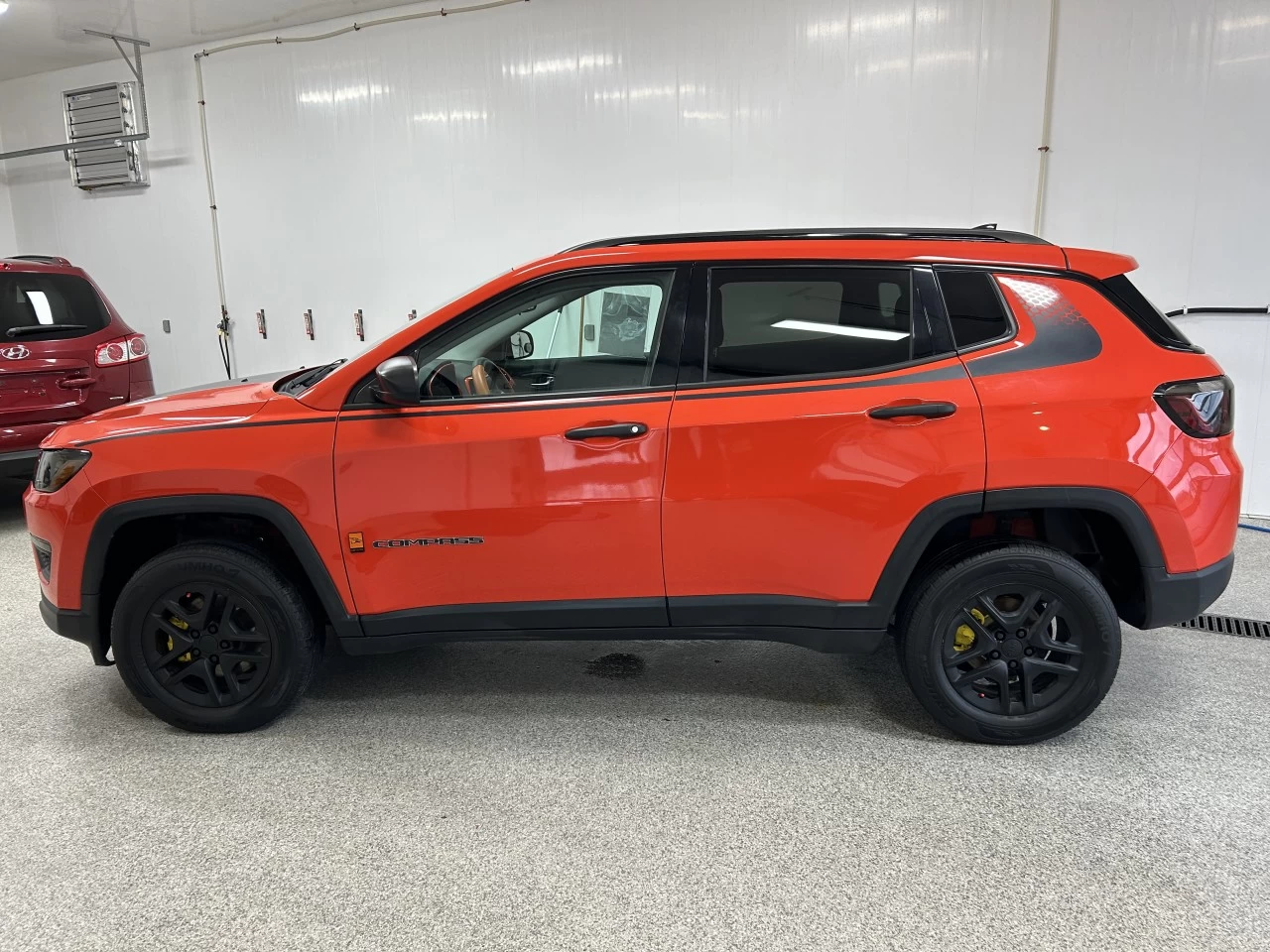 2018 Jeep Compass Sport Main Image