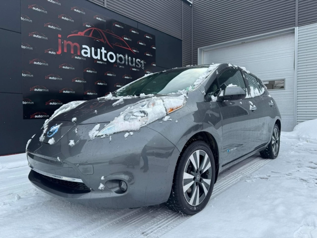 2017 Nissan LEAF S Image principale