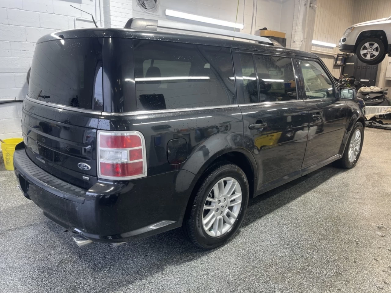 2013 Ford Flex SEL Main Image