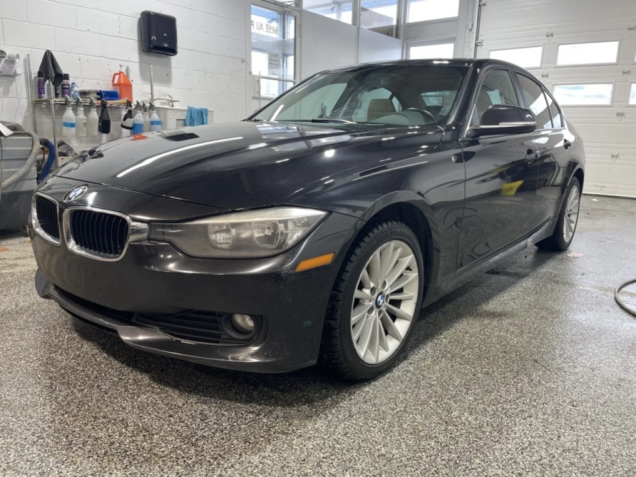 2013 BMW Serie 3 328i xDrive Image principale