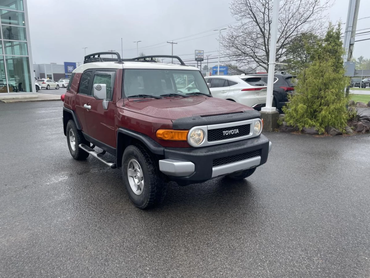 2010 Toyota FJ Cruiser Base Main Image