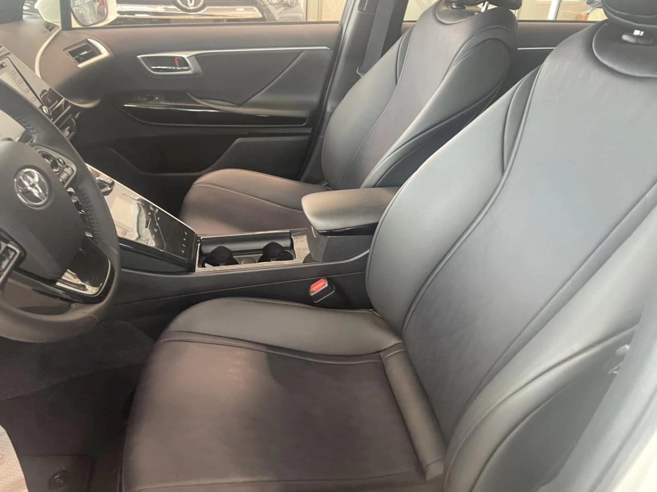 2018 Toyota Mirai Sedan Image principale