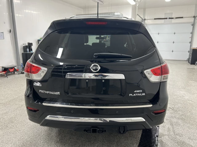 Nissan Pathfinder Platinum 2015