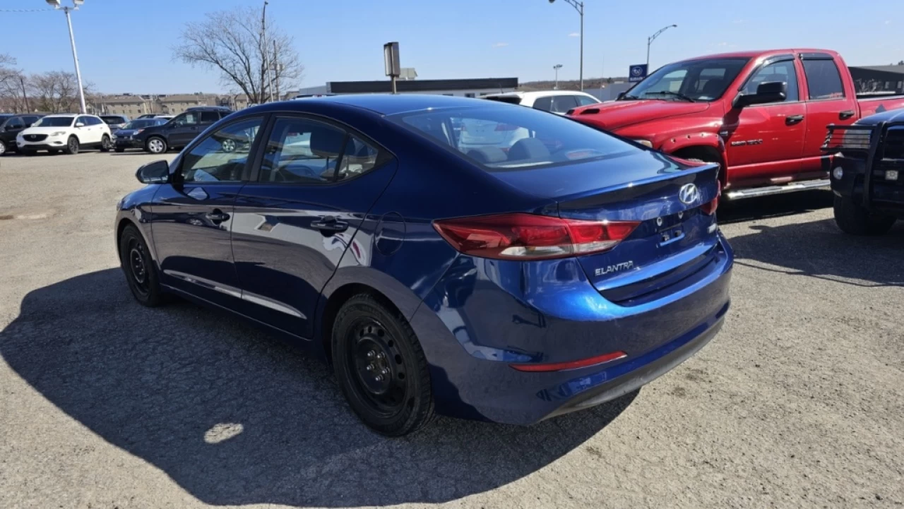 2017 Hyundai Elantra LE Main Image