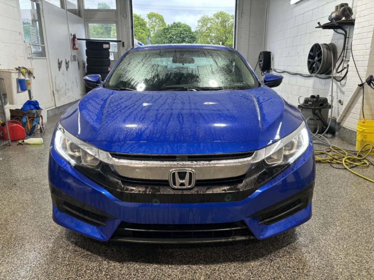 2017 Honda Civic LX Image principale