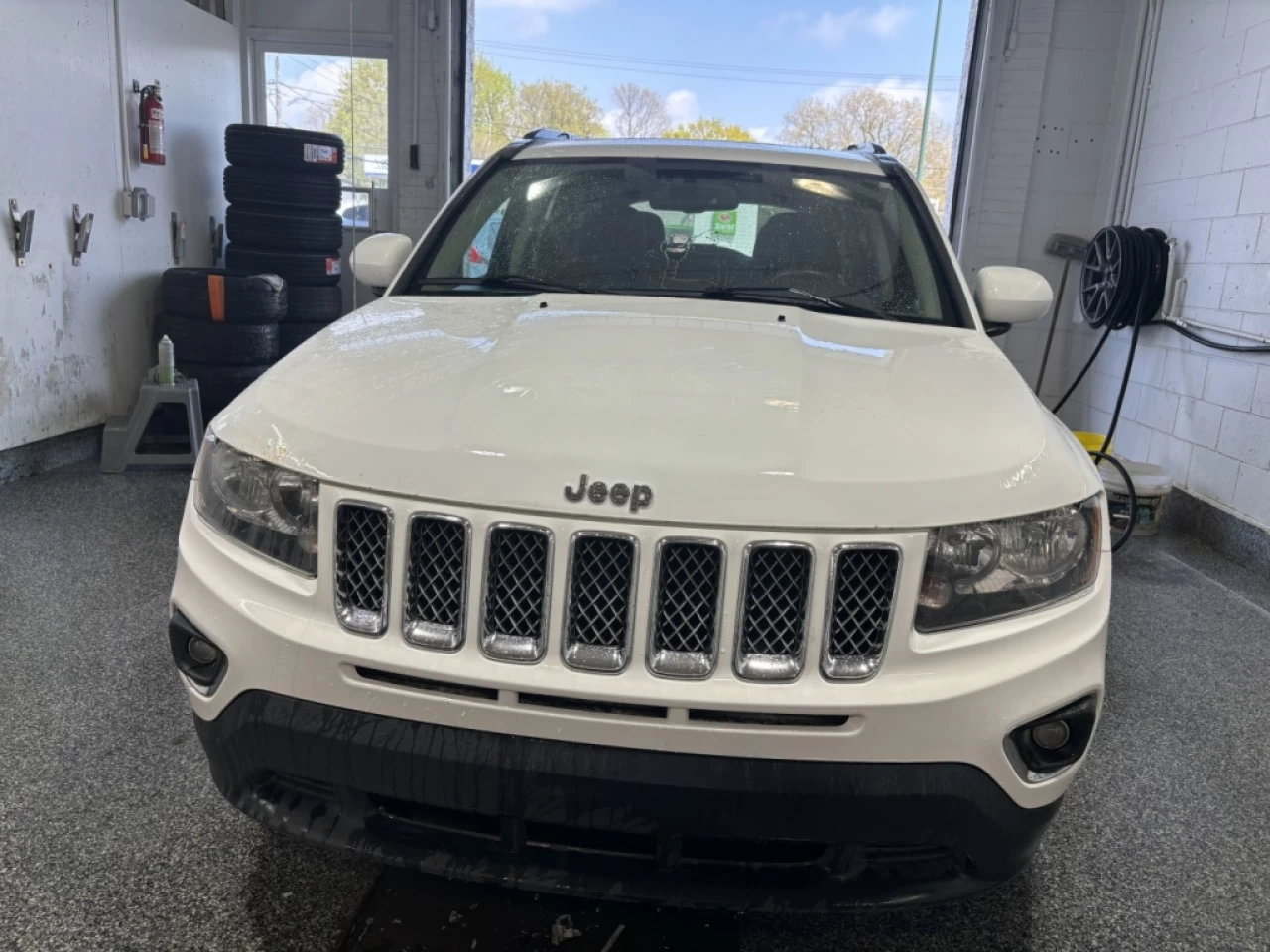 2016 Jeep Compass High Altitude Main Image