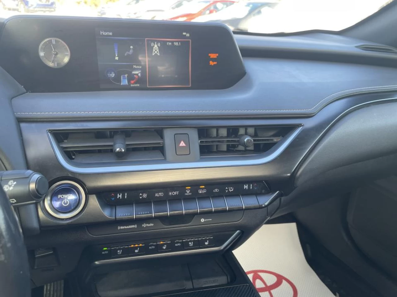 2019 Lexus UX 250h CVT Main Image