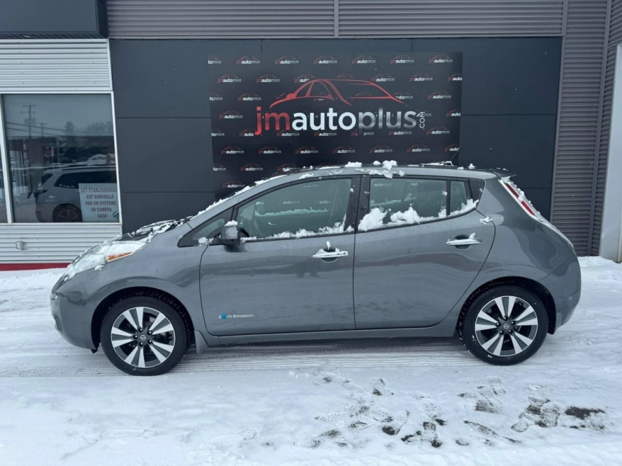 2017 Nissan LEAF S Image principale