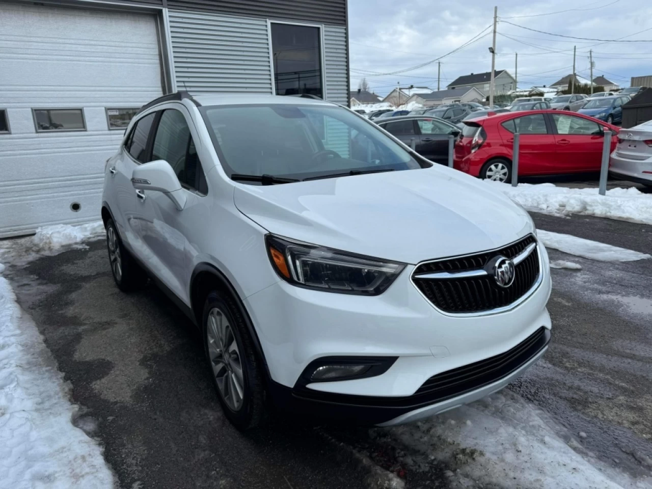 2017 Buick Encore Essence Main Image