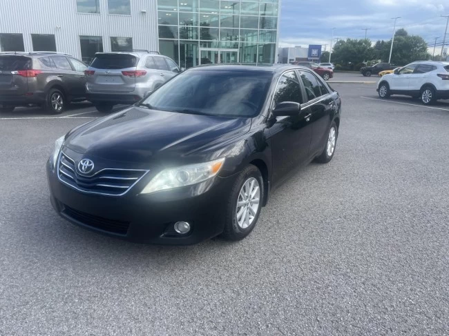 Toyota Camry - 2011