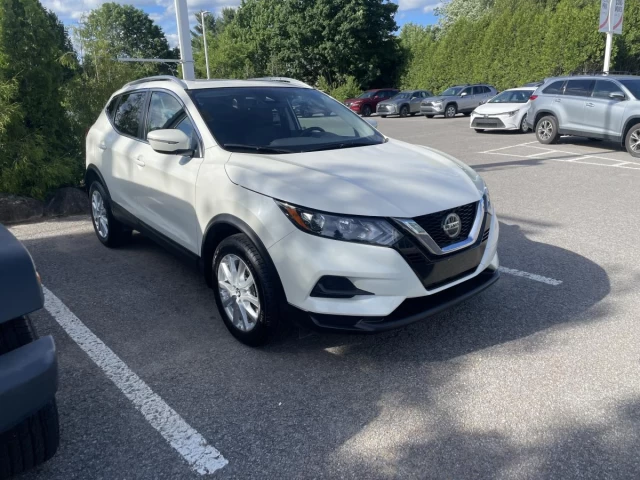 Nissan Qashqai FWD SV CVT 2022