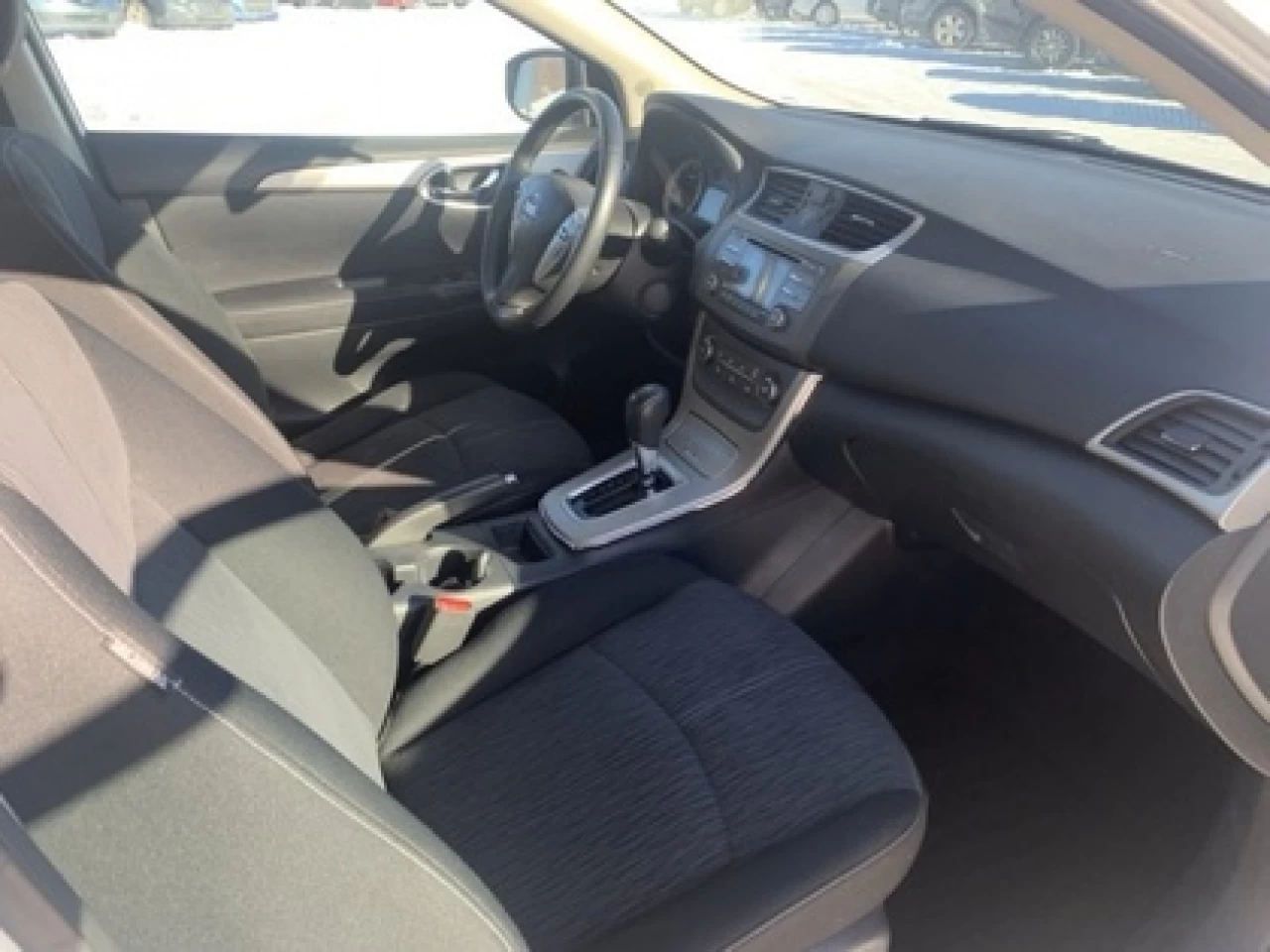 2014 Nissan Sentra SV Main Image