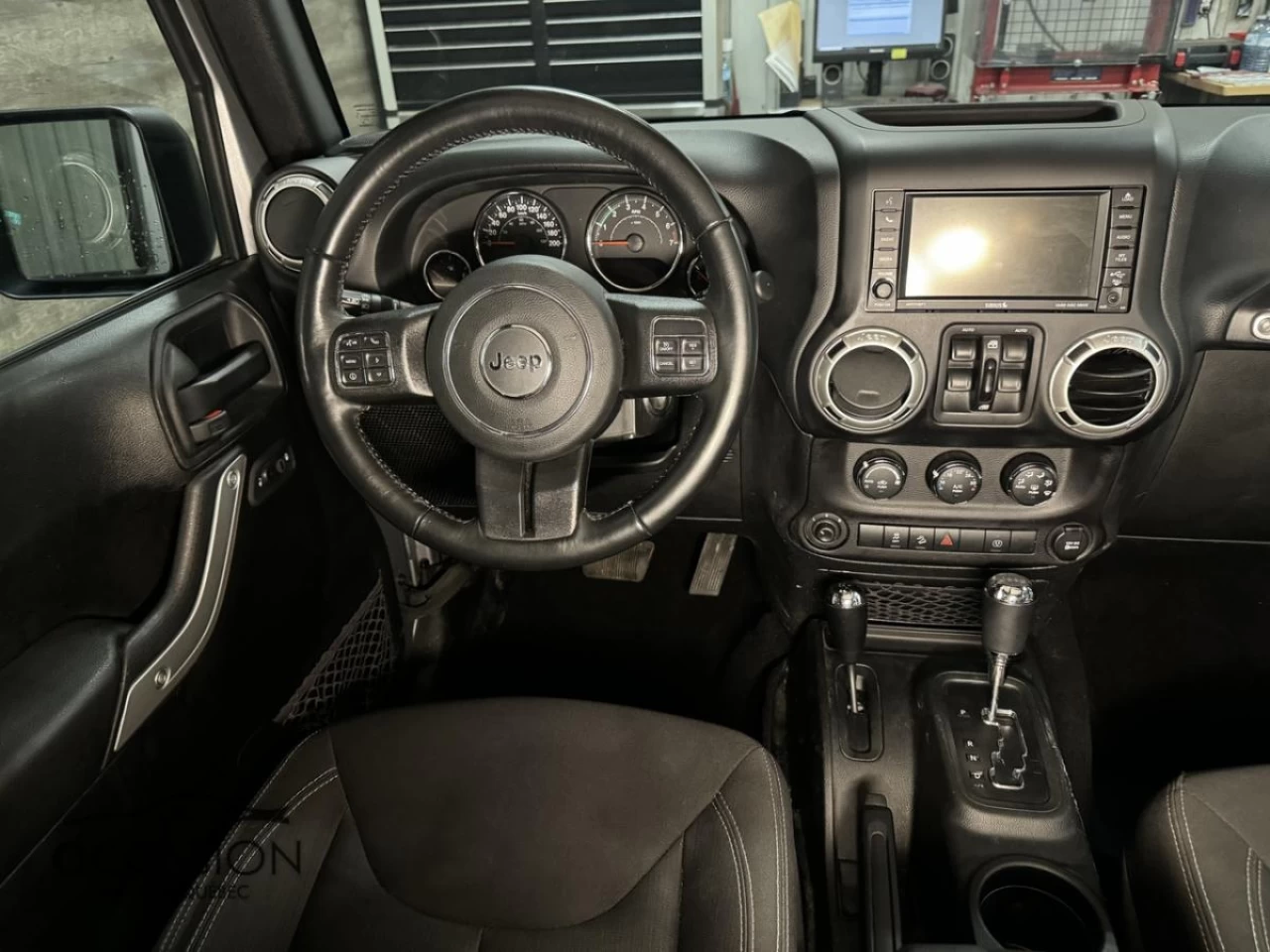 2018 Jeep Wrangler Sahara 4x4 Main Image