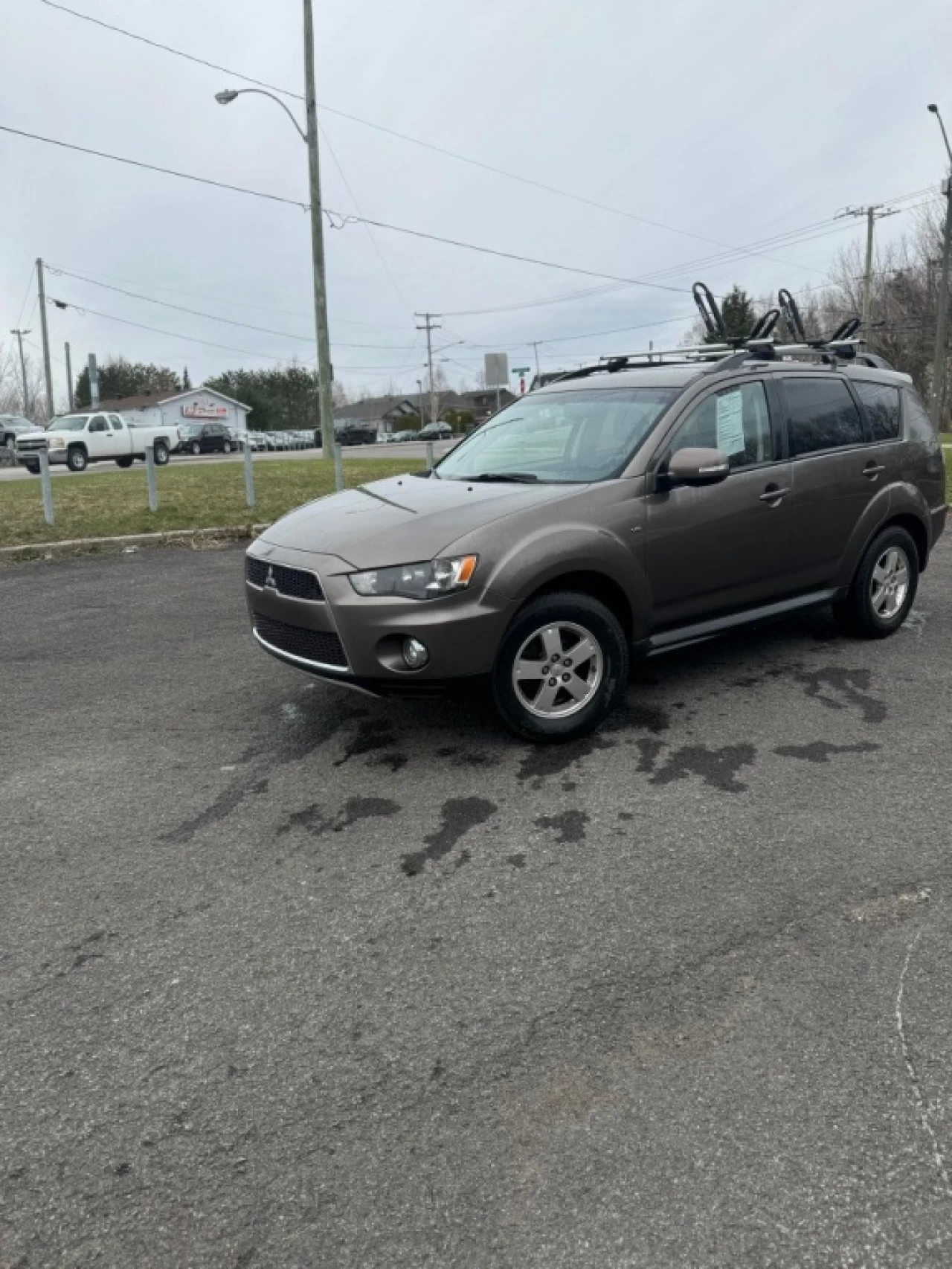 2013 Mitsubishi Outlander LS Image principale