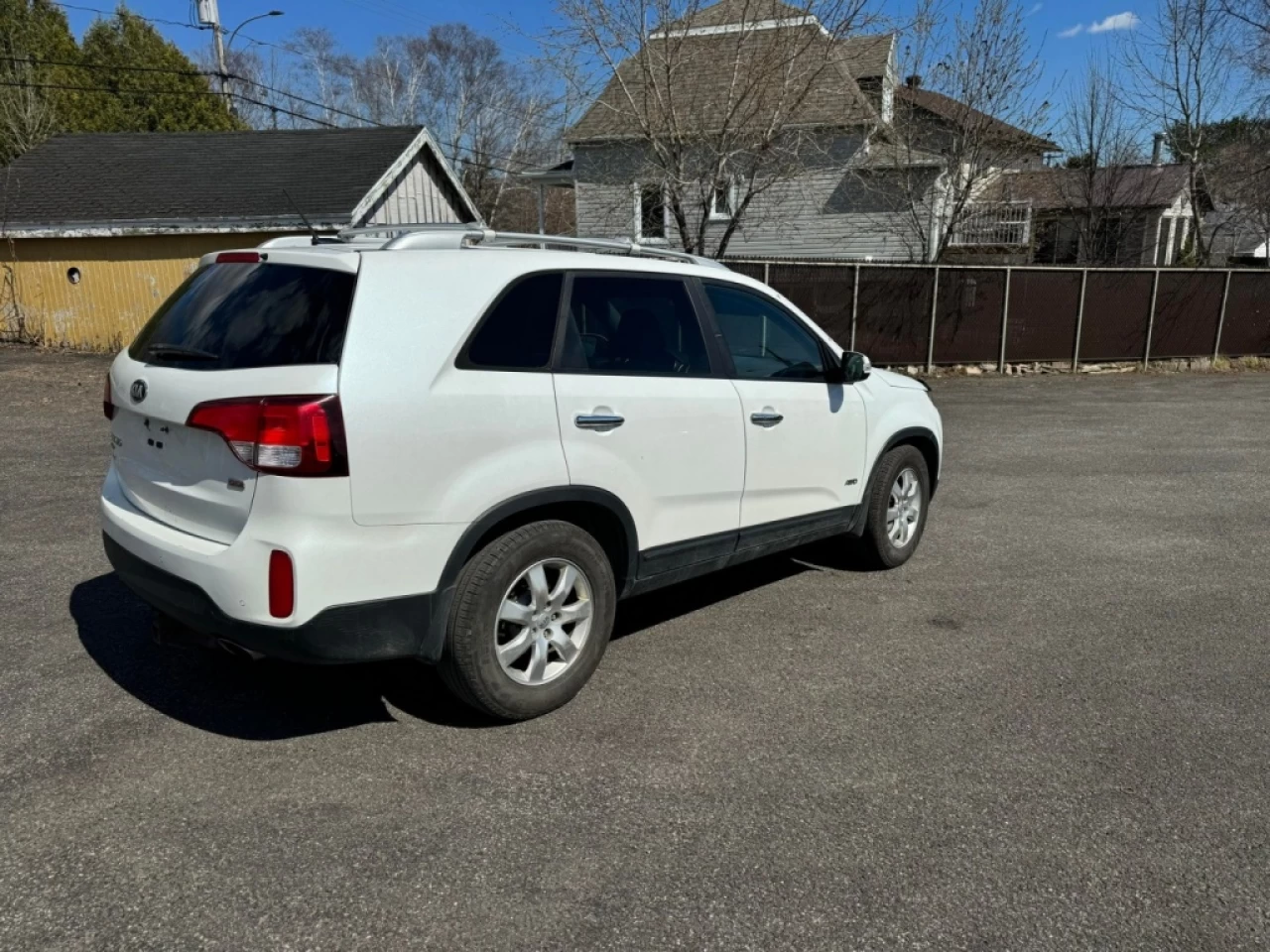 2015 KIA Sorento LX Main Image