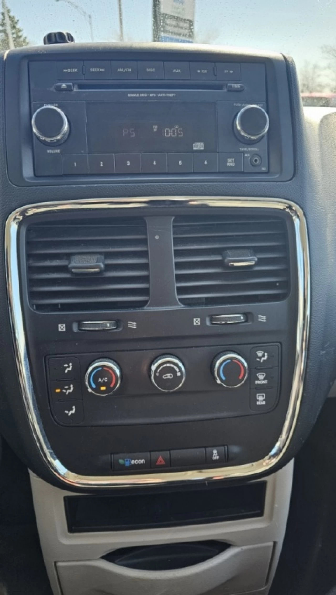 2016 Dodge Grand Caravan Ensemble Valeur Plus Main Image