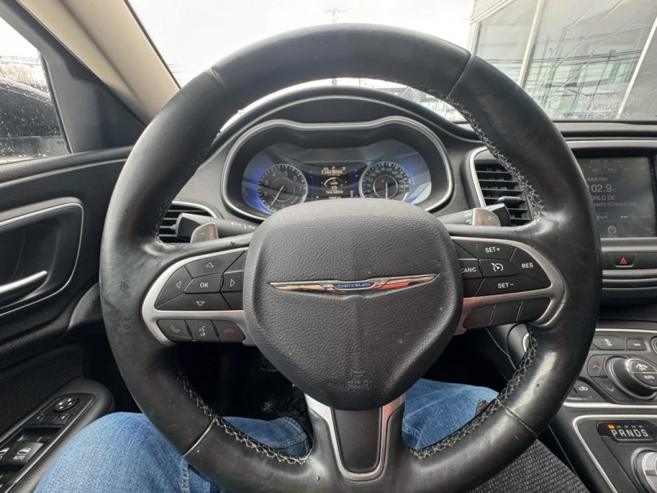 2015 Chrysler 200 LimitÉe Main Image