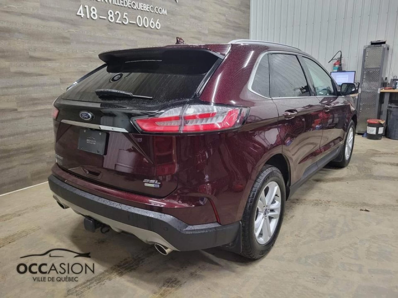 2020 Ford Edge SEL AWD Image principale