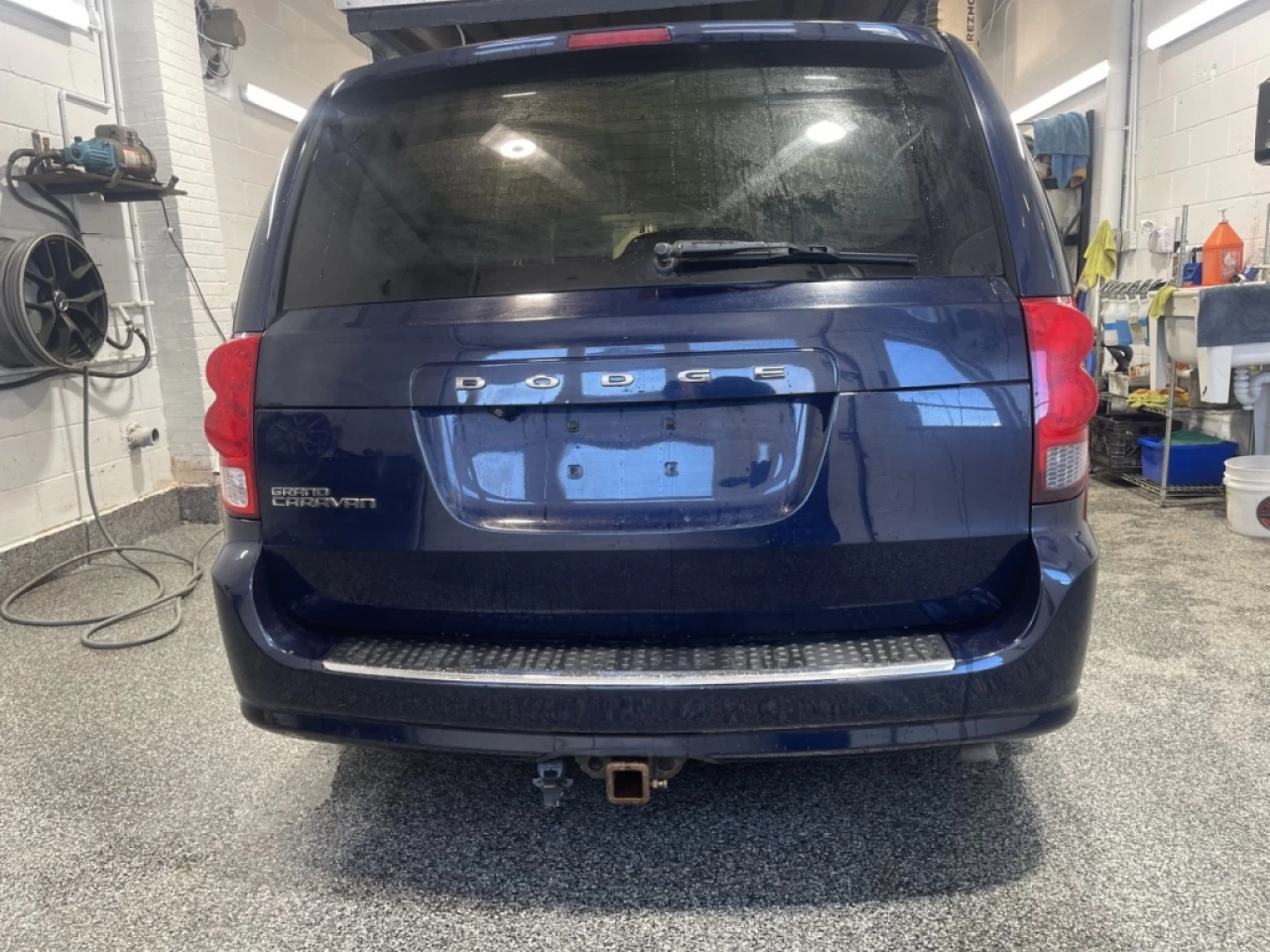 2013 Dodge Grand Caravan SXT Main Image