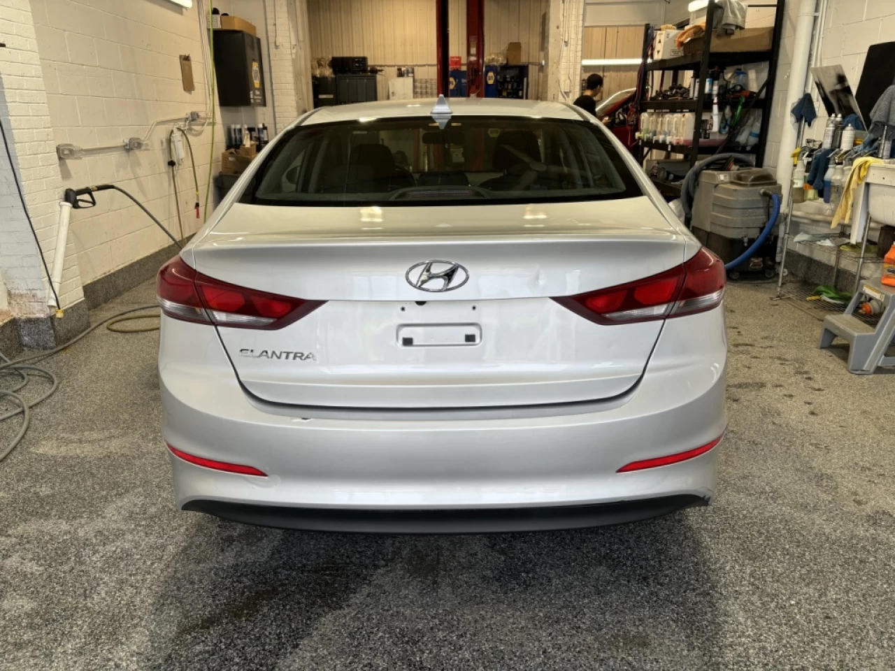 2017 Hyundai Elantra GL Main Image