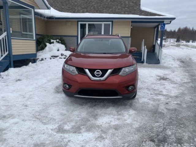 Nissan Rogue SV/S 2016