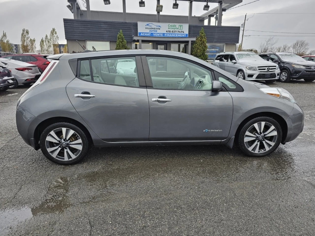 2016 Nissan Leaf SV Image principale