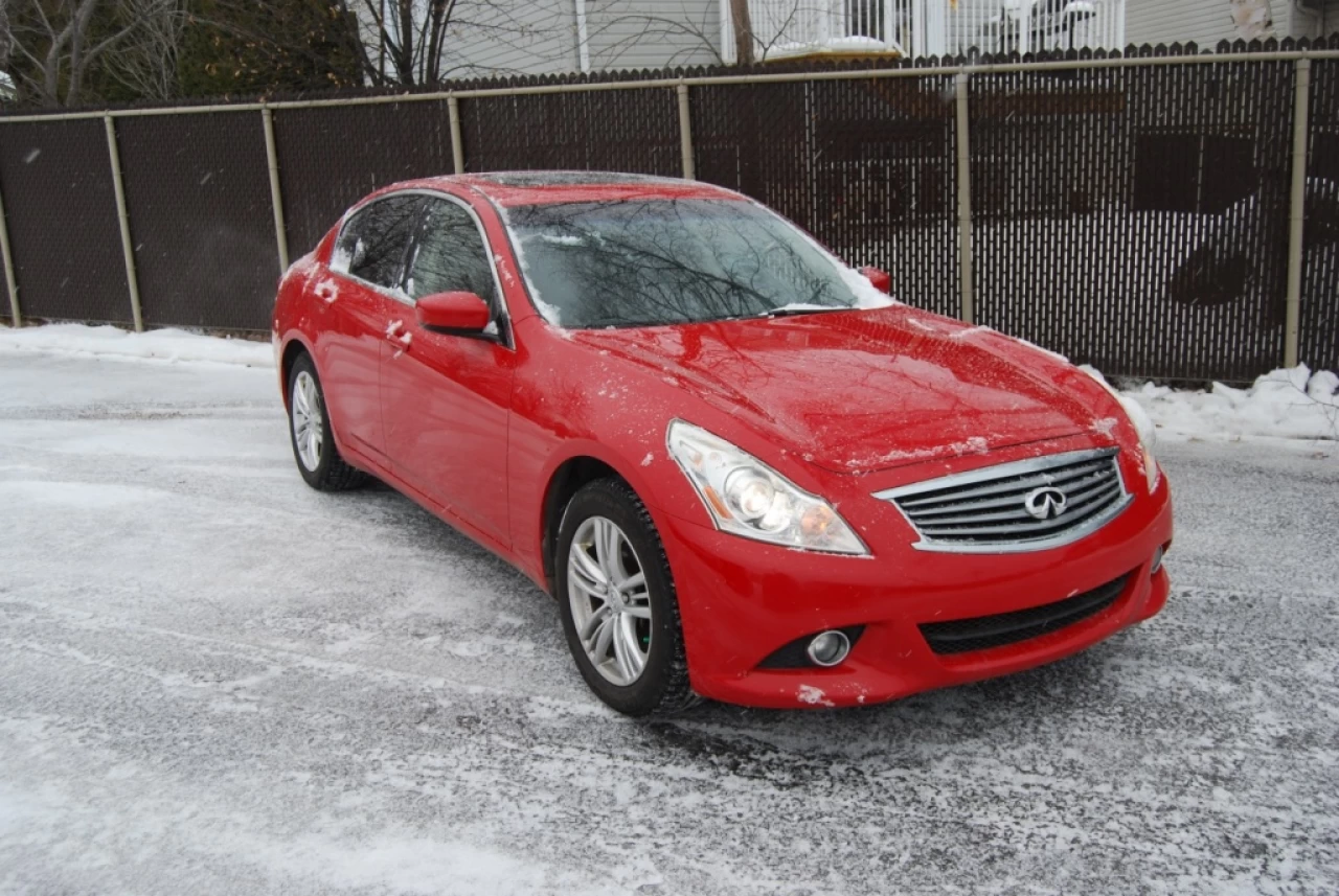 2012 Infiniti G37 Luxury Image principale