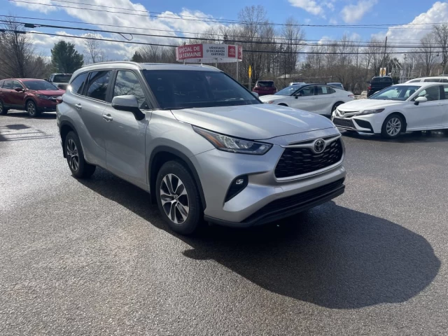 Toyota Highlander XLE 2023