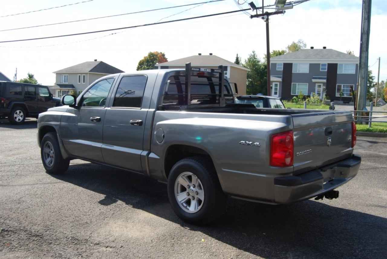 2011 Dodge Dakota SXT Image principale