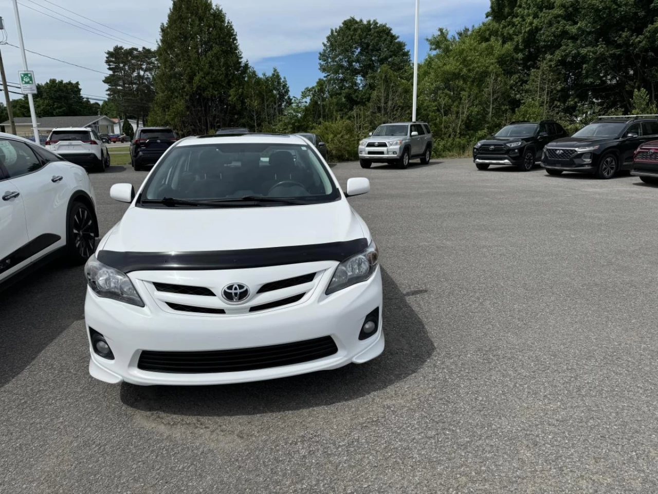 2013 Toyota Corolla 4dr Sdn Man CE Image principale