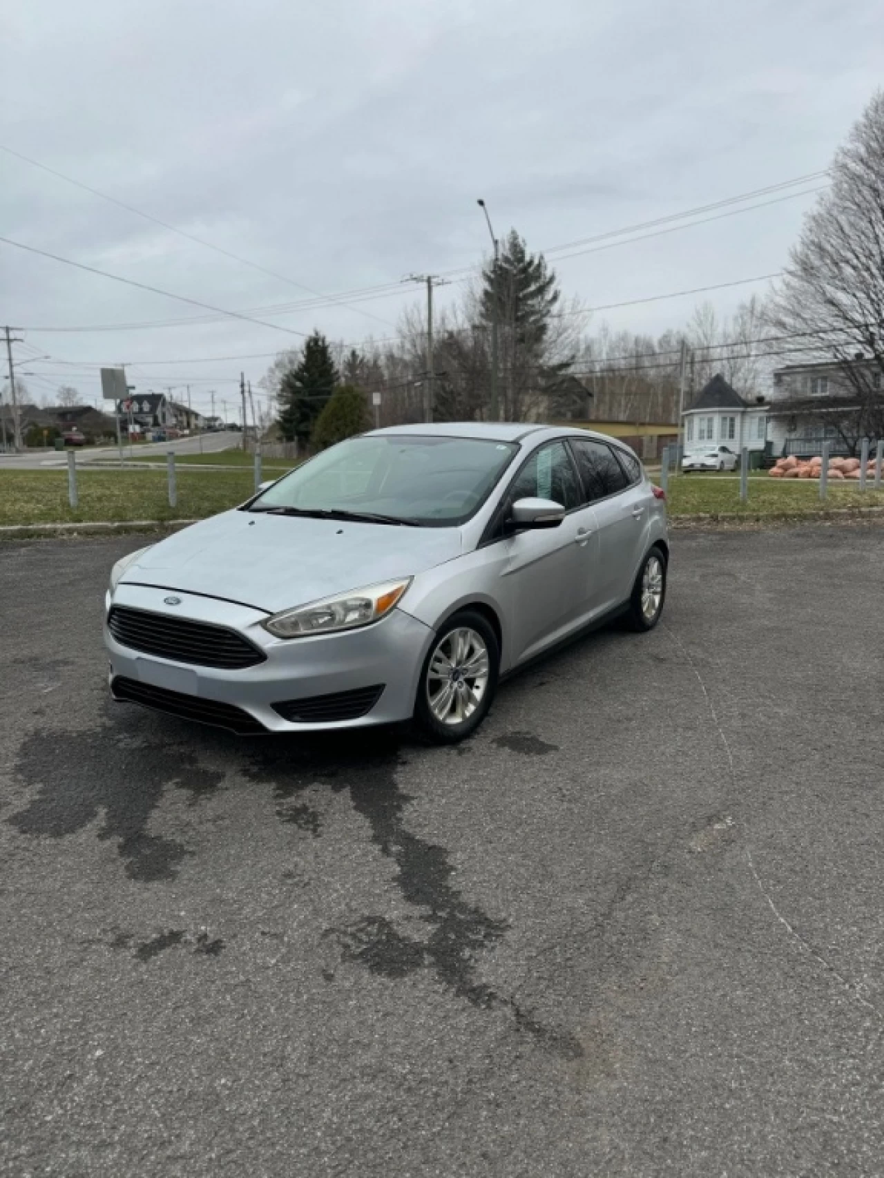 2016 Ford Focus SE Image principale