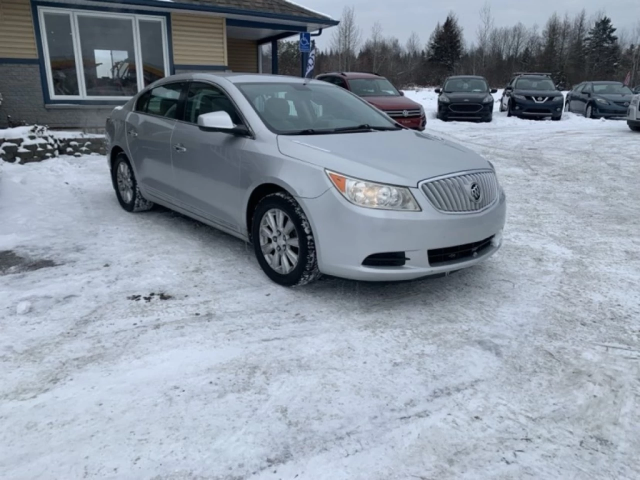 2010 Buick LaCrosse CX Image principale