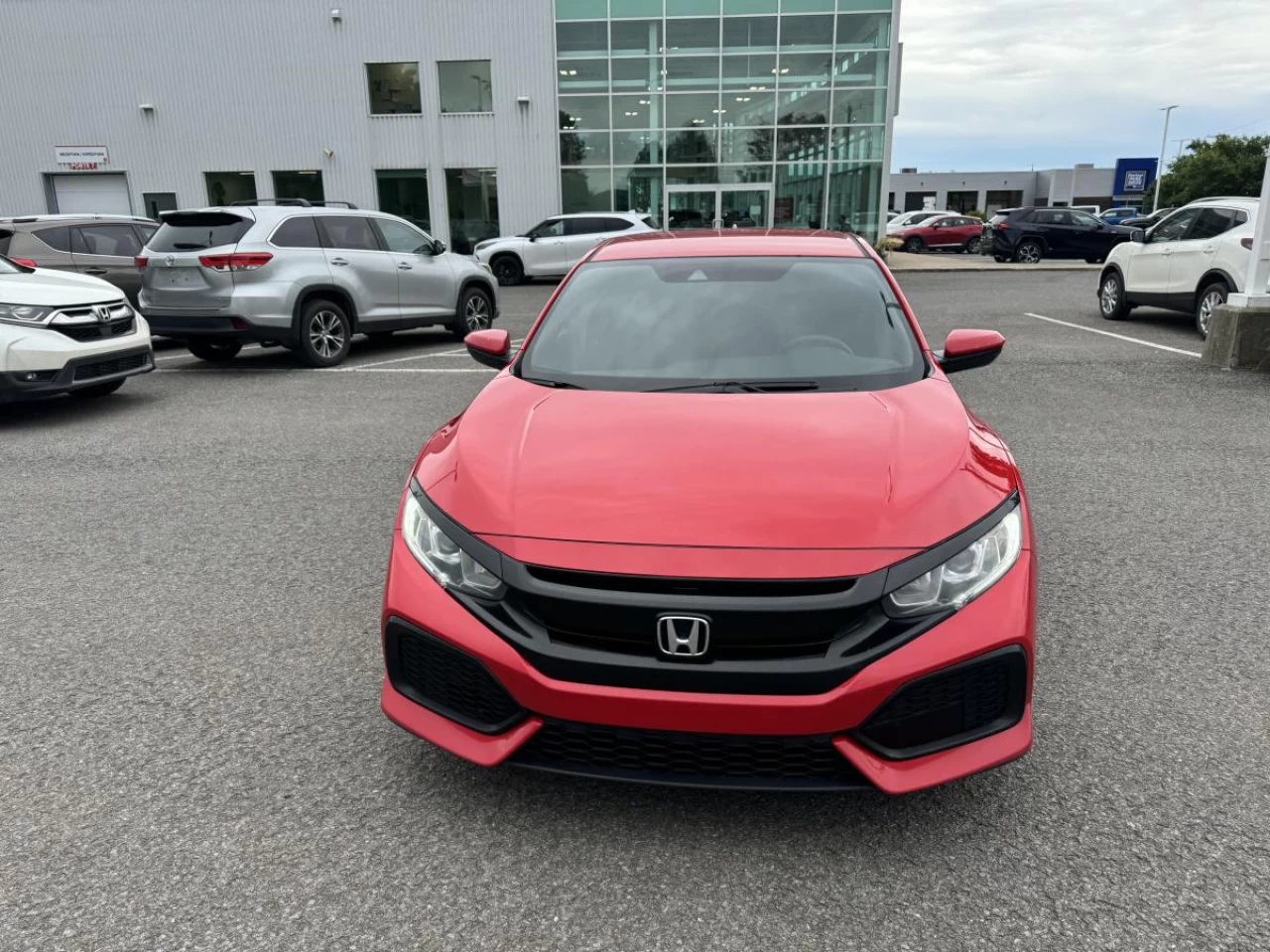 2019 Honda Civic Hatchback LX - JAMAIS ACCIDENTÉ - Image principale