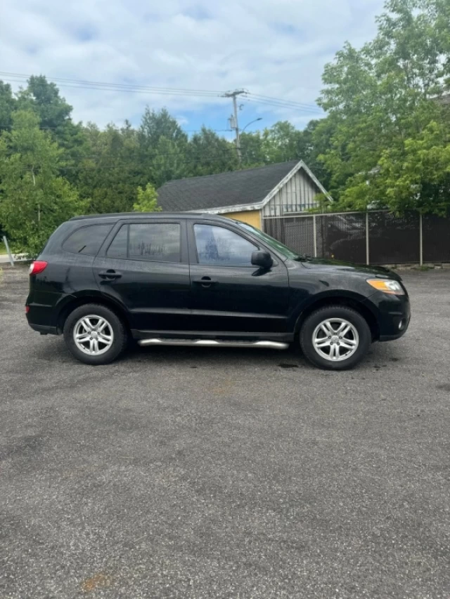 Hyundai Santa Fe GL 2010