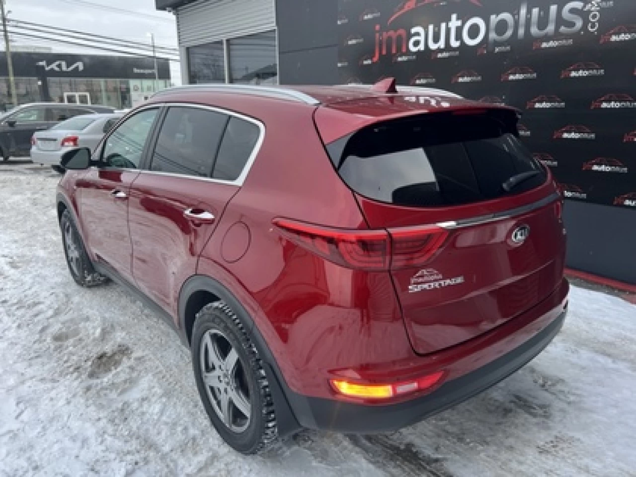 2019 Kia Sportage EX cuir Image principale