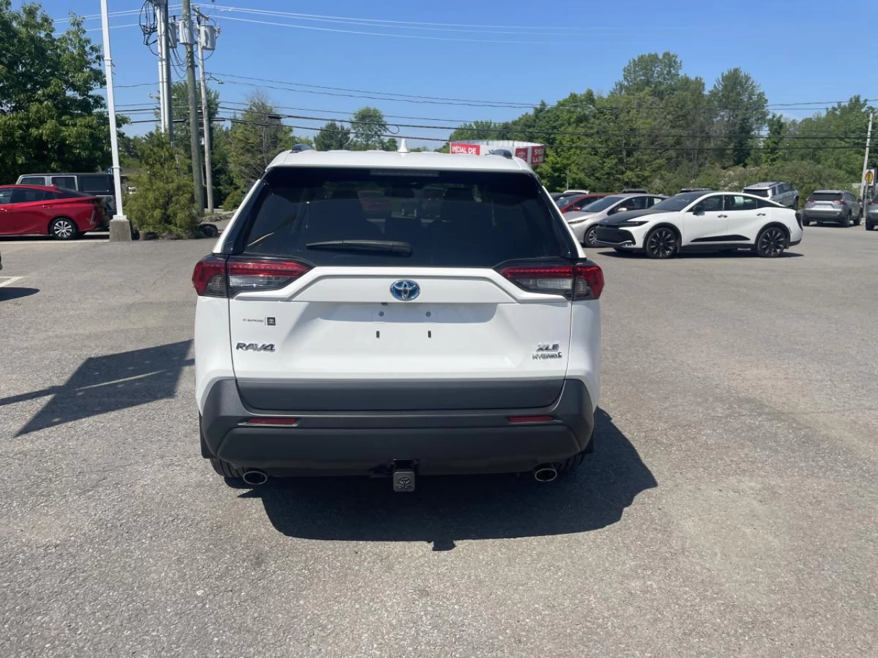 2020 Toyota RAV4 Hybrid Hybrid XLE AWD Main Image