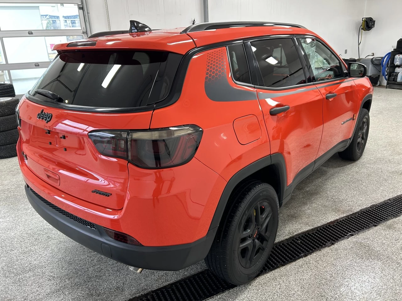 2018 Jeep Compass Sport Main Image