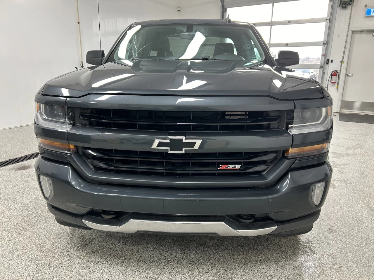 2019 Chevrolet Silverado 1500 LD LT Main Image