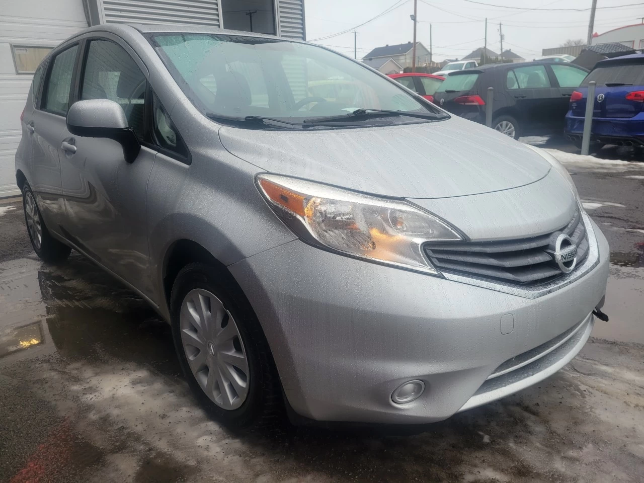 2014 Nissan Versa Note SV Image principale