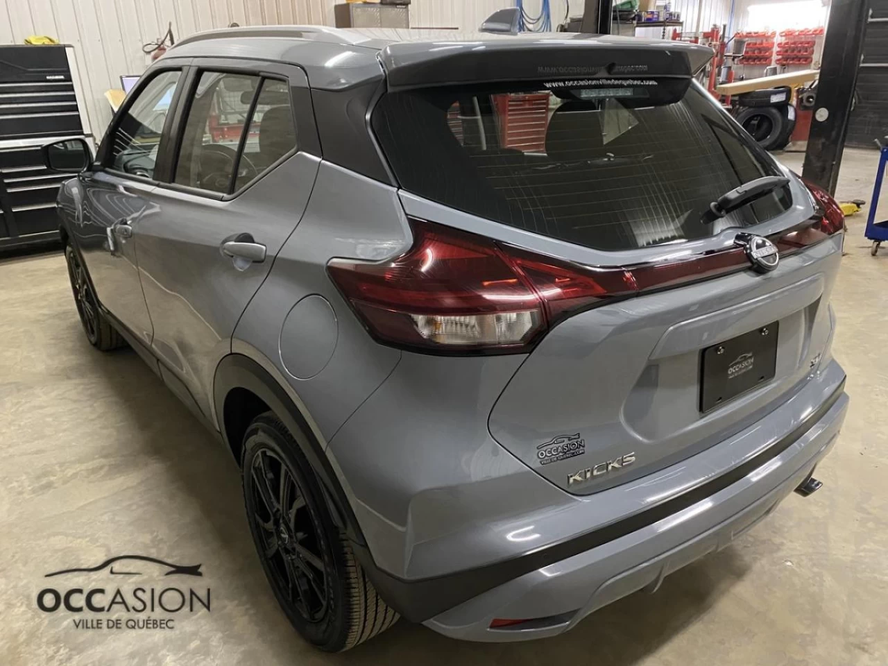 2022 Nissan Kicks SV FWD Image principale