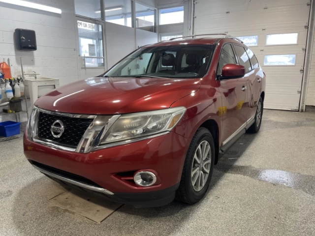 Nissan Pathfinder SL 2014