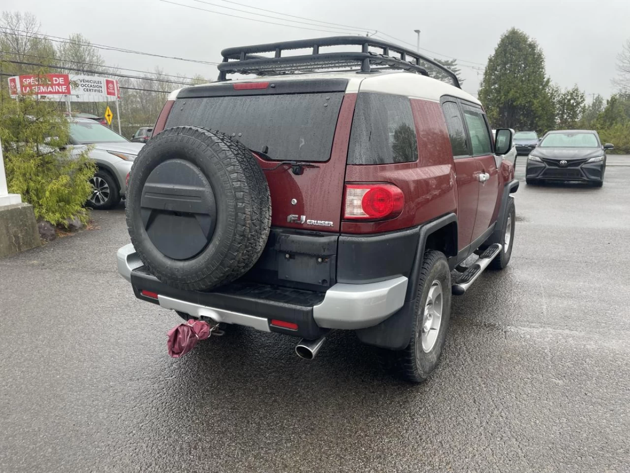 2010 Toyota FJ Cruiser Base Main Image